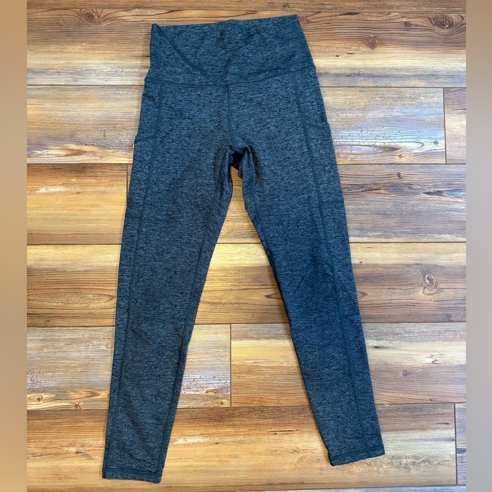 OFFLINE by Aerie The Hugger Heather Gray Hi-Rise Leggings Size M